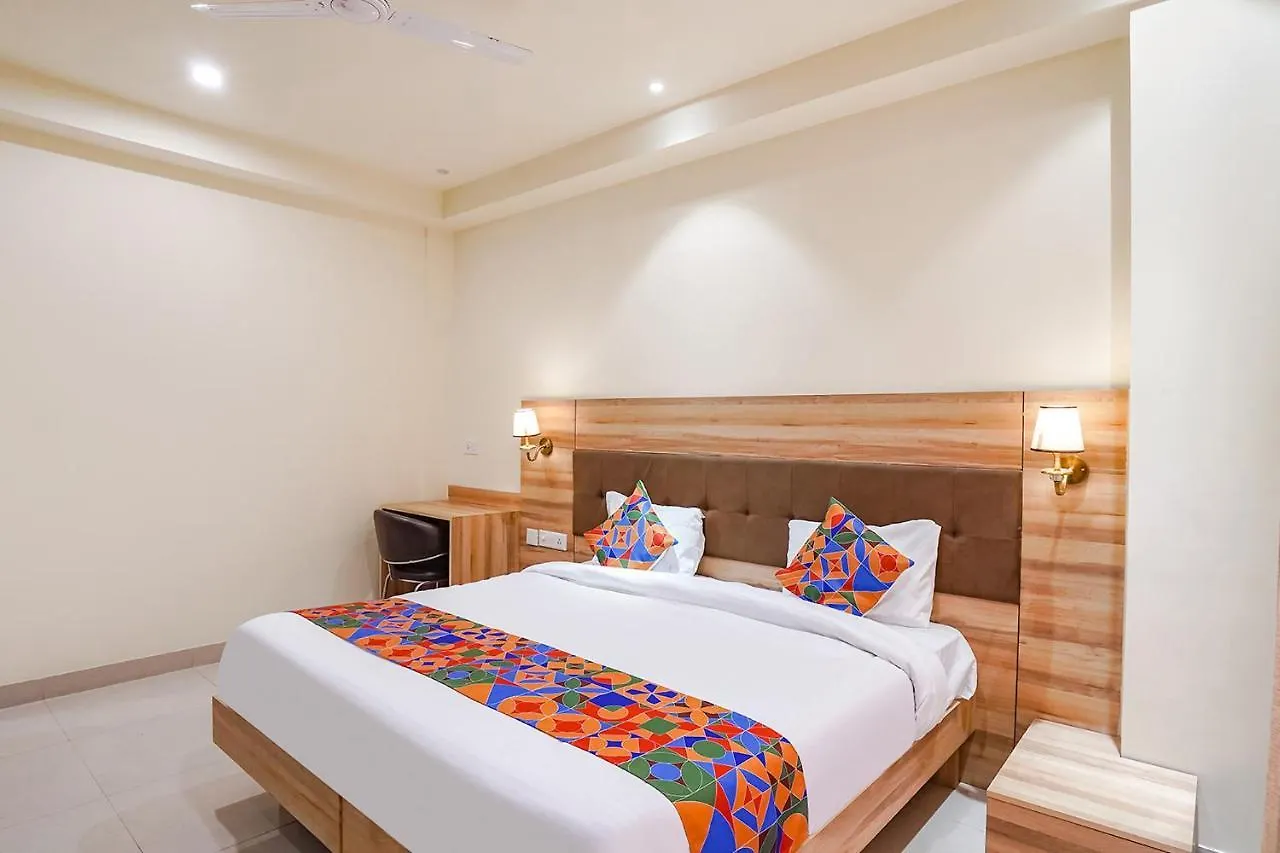 Fabexpress My Hotel New Delhi