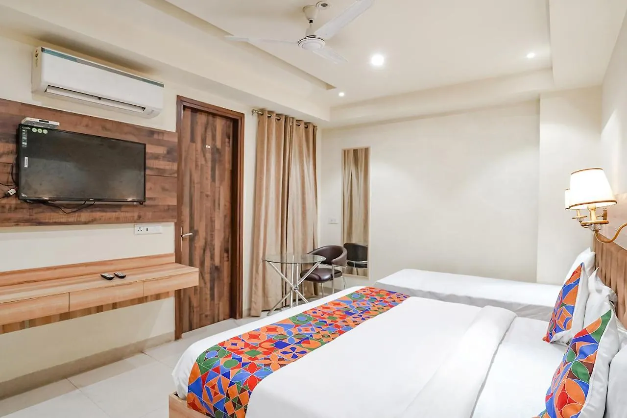 Fabexpress My Hotel New Delhi